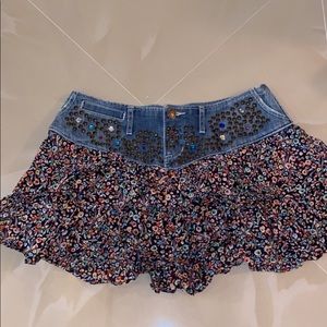 Express Floral Skirt